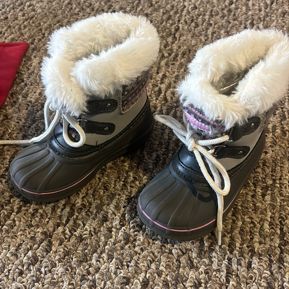 Snow boots - Picture 2 of 5